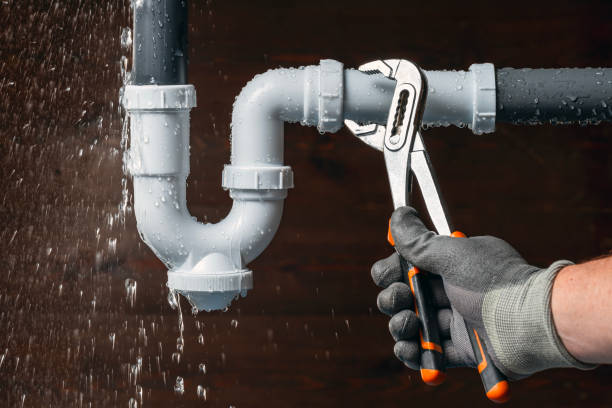 Professional Leak Detection technician working in Wakeman, OH